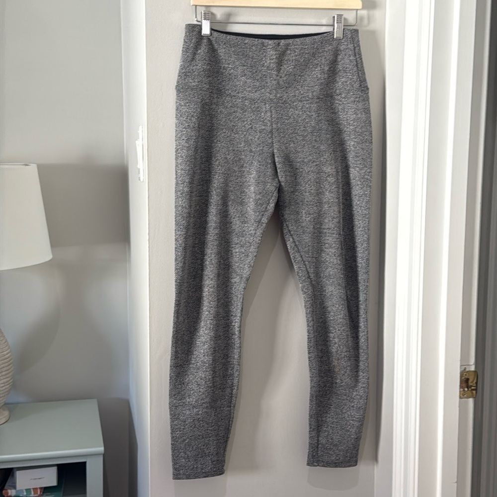 Lysse herringbone skinny stretch pants size medium
